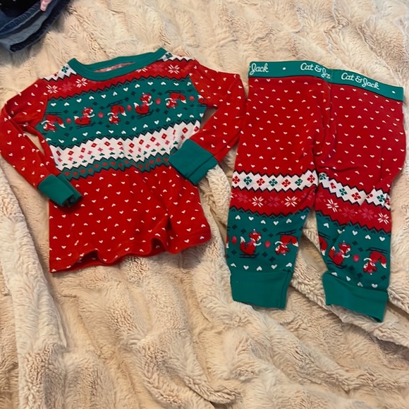 Cat and Jack 12 months Holiday PJ’s - Picture 1 of 3